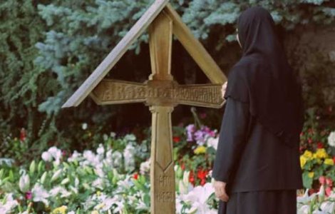 Nouă măicuțe de la Mănăstirea Dragomirna din Suceava au fost infectate