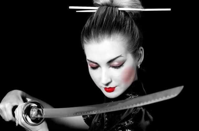 Un nationalist japonez si-a facut harakiri in fata Parlamentului