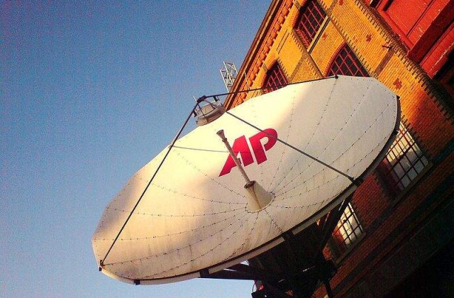 Associated Press a pornit razboiul impotriva furaciosilor de stiri