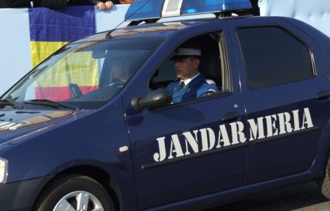 Dupa un an, seful Jandarmeriei Capitalei este demis din cauza protestelor Anti-Basescu