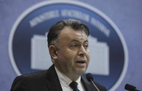 Prelungirea izolării pentru vârstnici, cu până la 3 luni - Tătaru: „Luăm în calcul această măsură”