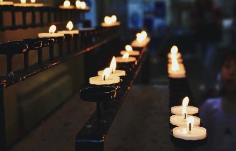 Dosar penal pentru îndemn ca oamenii să meargă la biserică de Înviere