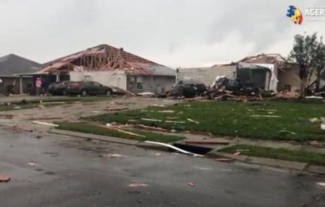 VIDEO Mai multe tornade au făcut ravagii în Mississippi