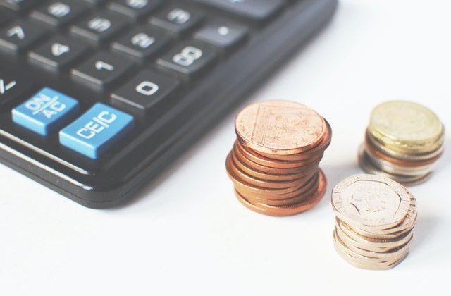 Cu c&acirc;t crește rata la bancă dacă am&acirc;ni plata pentru 9 luni
