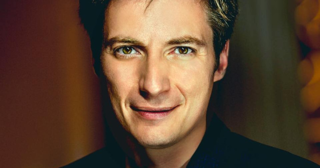 Andrei Caramitru, critici dure la adresa BOR: ”Sărbătoriți învierea dând moarte”