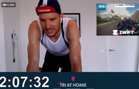 Un campion olimpic a strâns 200 de mii de euro pentru spitale! A făcut triatlon în curte și în casă