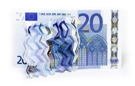 Legea salarizarii: Salariu minim de 1.110 lei in 2015?