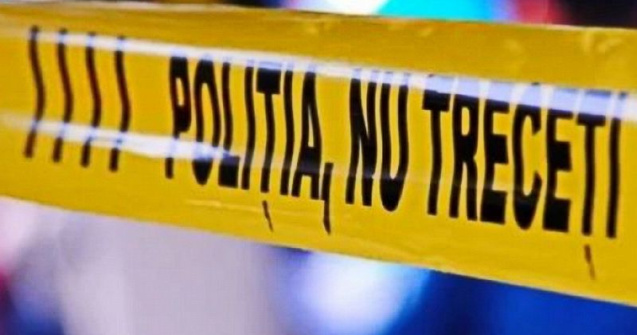 Gest extrem: Sătul de izolare, a vrut să-și taie gâtul în fața polițiștilor