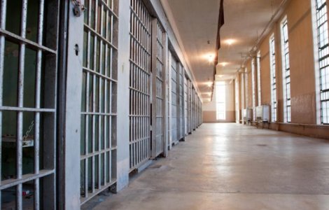 Aflat de 44 de ani la închisoare, a murit de coronavirus înainte să fie eliberat