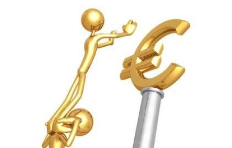 Cursul, la maximul ultimelor patru saptamani