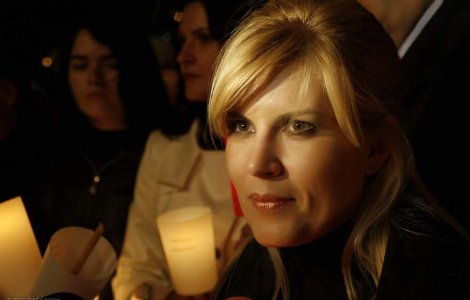 Documentul care o &#39;incrimina&#39; pe Udrea a fost inlocuit cu o varianta &#39;corectata&#39;