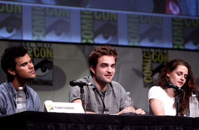 Robert Pattinson s-a despartit din nou de Kristen Stewart