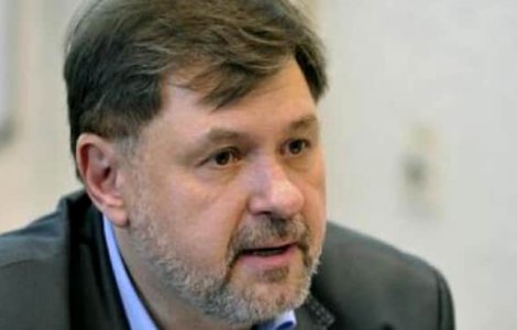 Rafila: Trebuie regândită strategia de reluare a activității