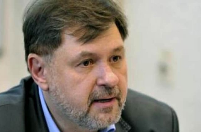 Rafila: Trebuie regândită strategia de reluare a activității, măcar în anumite județe