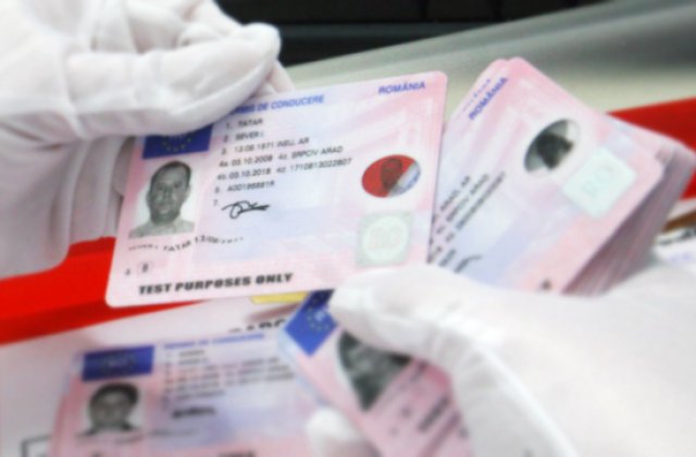 Un bărbat a vrut să iasă din țară cu un permis auto cumparat cu 400 de euro