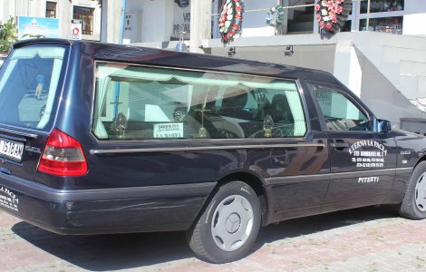 Un român s-a spânzurat în Germania pentru că nu a putut veni acasă de Paște