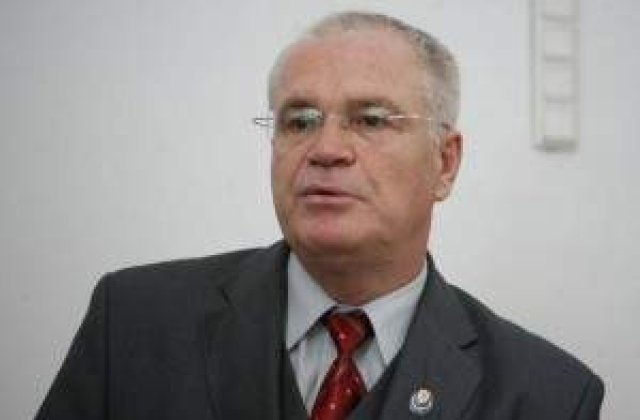 SOCANT. Un parlamentar pledeaza pentru eliminarea imunitatii parlamentarilor