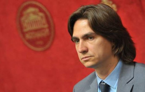 Rusia: Directorul artistic al Teatrului Balsoi, atacat cu acid