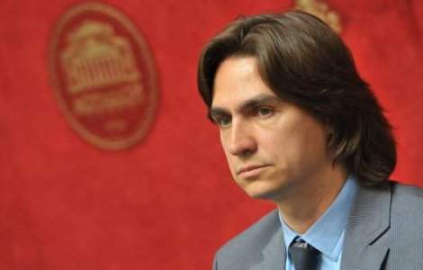 Rusia: Directorul artistic al Teatrului Balsoi, atacat cu acid