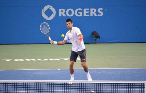 Djokovic, despre Lance Armstrong: Este o rusine pentru sport. Merita sa sufere