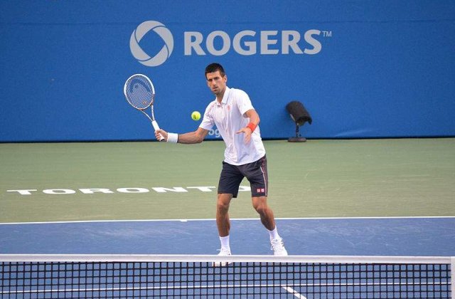 Djokovic, despre Lance Armstrong: Este o rusine pentru sport. Merita sa sufere