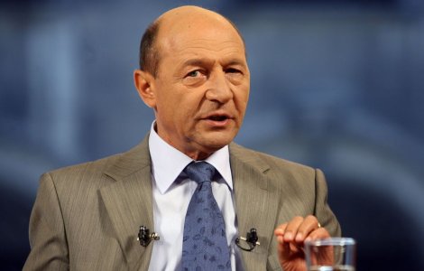 Băsescu: Încetați să mai falsificați nivelul de contaminare al populației