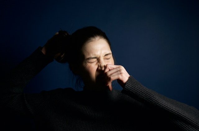 China va interzice comportamentele necivilizate. Ce pățești dacă tușești fără să &icirc;ți acoperi gura