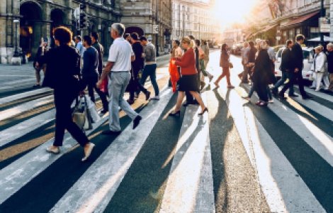 STUDIU De ce nu putem face față distanțării sociale