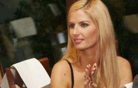 Andreea Banica, de la botez, la operatie