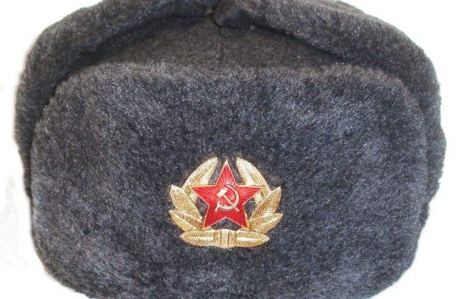 Armata rusa renunta la celebra sa caciula