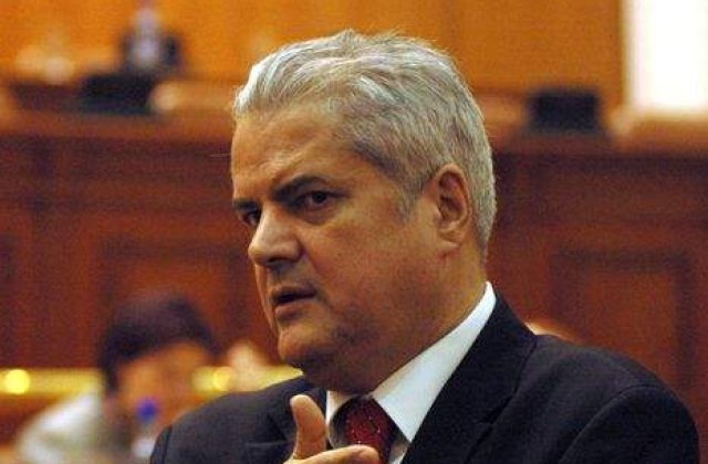 Justitia l-a refuzat din nou pe Adrian Nastase: Nu va fi eliberat in ianuarie