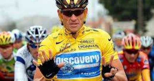 J.J. Abrams va produce un film biografic despre Lance Armstrong