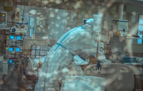 Profesoară, moartă din cauza Covid-19, după ce a fost de două ori refuzată la Urgențe, pe motiv că „are doar un atac de panică”