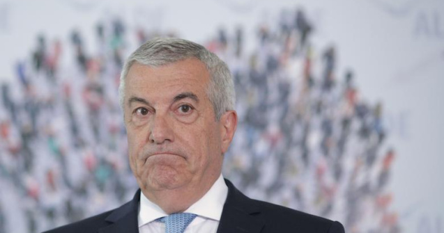 Tăriceanu: ”Ori PSD să fie interzis, ori Iohannis să-și dea demisia”