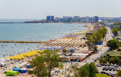 Când ar putea fi posibile primele vacanțe la mare