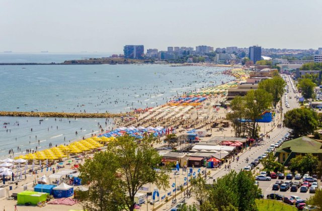 Când ar putea fi posibile primele vacanțe la mare