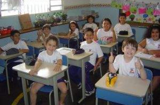 Ponta: Parintii vor decide daca vor clasa pregatitoare sau nu