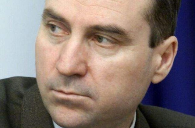 Crisu Anastasiu, aprobat de Parlament pentru functia de Avocat al Poporului