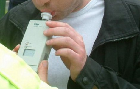 Un clujean a fost prins beat mort la volan de două ori în aceeași zi