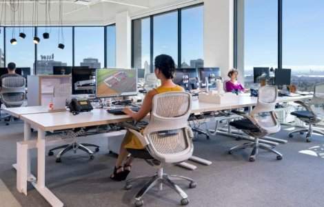 5 sfaturi pentru cei întorși la serviciu, de la cei care au lucrat continuu