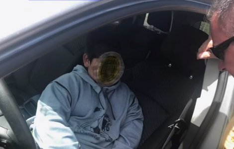 Copil de 5 ani, a furat SUV-ul părinților și a plecat să cumpere un Lamborghini