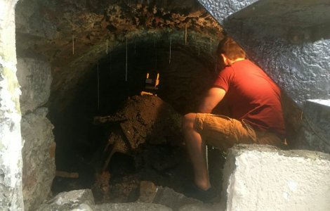 Ce a descoperit un bărbat care s-a apucat de renovări în casă