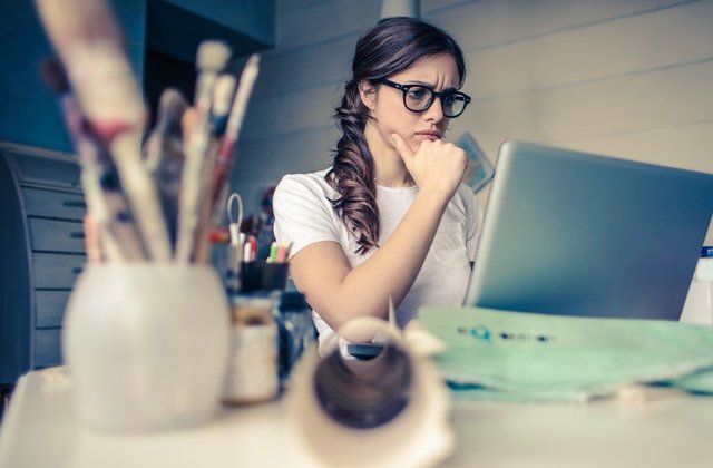 7 semne bizare, dar adevărate care demonstrează că ești o persoană inteligentă