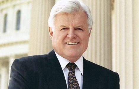 America si-a luat ramas bun de la ultimul dintre fratii Kennedy