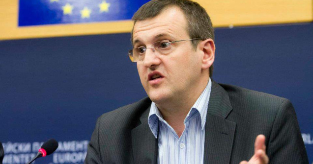 Preda: Comasarea alegerilor, o solicitare de demisie adresata lui Traian Basescu