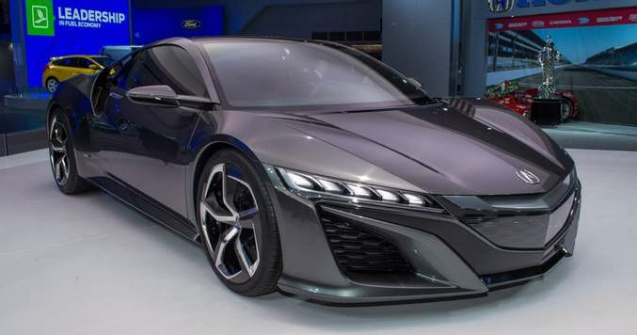  Top  TOP 10 premiere la Salonul Auto de la Detroit