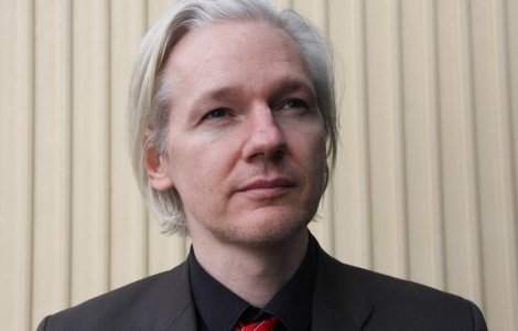 Assange: In filmul despre WikiLeaks sunt minciuni dupa minciuni