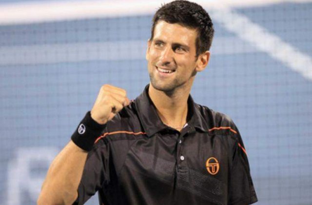 [VIDEO] Novak Djokovic s-a deghizat in medic: "Categoric este nebun"