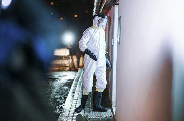 Scandal &icirc;ntr-un centru de carantină din Galați: &bdquo;Nu suntem gunoaiele voastre. Vreau m&acirc;ncare sănătoasă&rdquo;