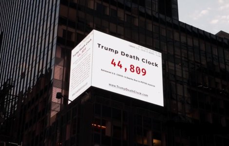 „Ceasul morții al lui Trump”, afișat în Times Square - contorizează decesele Covid-19 din SUA